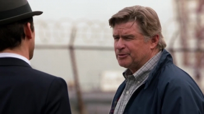 WHITE_COLLAR_-_E4X07_COMPROMISING_POSITIONS_161.jpg