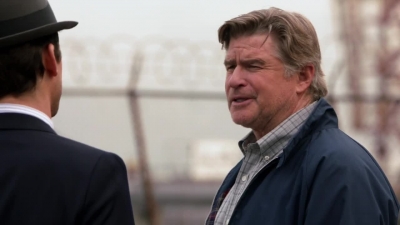 WHITE_COLLAR_-_E4X07_COMPROMISING_POSITIONS_164.jpg