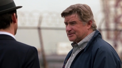 WHITE_COLLAR_-_E4X07_COMPROMISING_POSITIONS_167.jpg