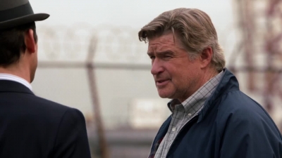 WHITE_COLLAR_-_E4X07_COMPROMISING_POSITIONS_174.jpg