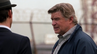 WHITE_COLLAR_-_E4X07_COMPROMISING_POSITIONS_176.jpg