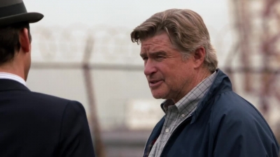 WHITE_COLLAR_-_E4X07_COMPROMISING_POSITIONS_179.jpg