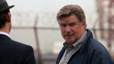 WHITE_COLLAR_-_E4X07_COMPROMISING_POSITIONS_188.jpg