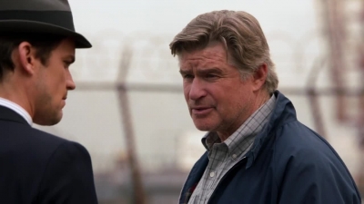 WHITE_COLLAR_-_E4X07_COMPROMISING_POSITIONS_194.jpg