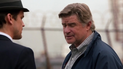 WHITE_COLLAR_-_E4X07_COMPROMISING_POSITIONS_196.jpg