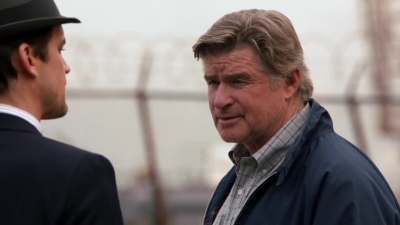 WHITE_COLLAR_-_E4X07_COMPROMISING_POSITIONS_197.jpg