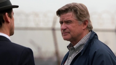 WHITE_COLLAR_-_E4X07_COMPROMISING_POSITIONS_206.jpg