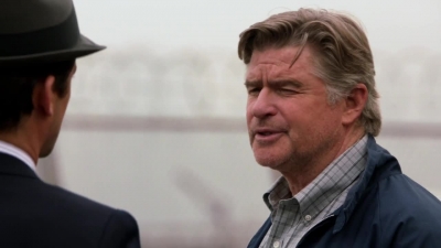 WHITE_COLLAR_-_E4X07_COMPROMISING_POSITIONS_217.jpg