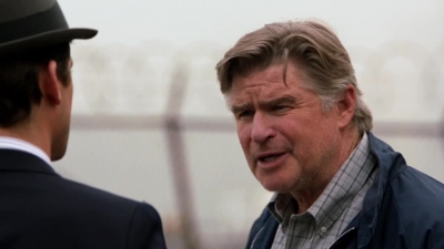 WHITE_COLLAR_-_E4X07_COMPROMISING_POSITIONS_224.jpg