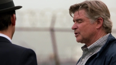 WHITE_COLLAR_-_E4X07_COMPROMISING_POSITIONS_263.jpg