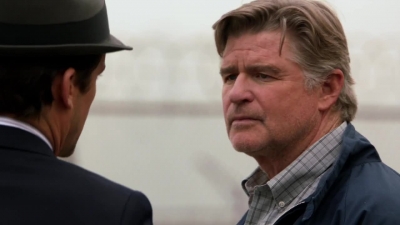WHITE_COLLAR_-_E4X07_COMPROMISING_POSITIONS_278.jpg