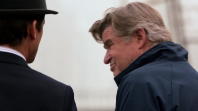 WHITE_COLLAR_-_E4X07_COMPROMISING_POSITIONS_286.jpg