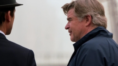WHITE_COLLAR_-_E4X07_COMPROMISING_POSITIONS_291.jpg