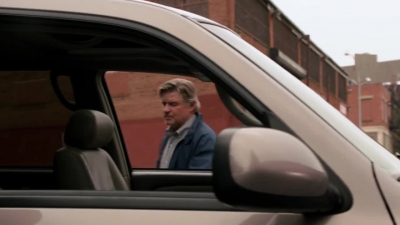 WHITE_COLLAR_-_E4X07_COMPROMISING_POSITIONS_331.jpg