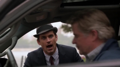WHITE_COLLAR_-_E4X07_COMPROMISING_POSITIONS_339.jpg