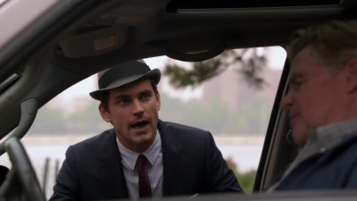 WHITE_COLLAR_-_E4X07_COMPROMISING_POSITIONS_342.jpg