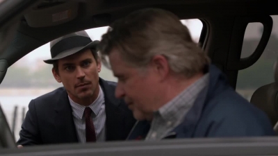 WHITE_COLLAR_-_E4X07_COMPROMISING_POSITIONS_349.jpg