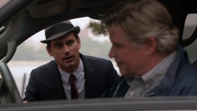 WHITE_COLLAR_-_E4X07_COMPROMISING_POSITIONS_353.jpg