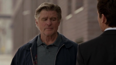 WHITE_COLLAR_-_E4X07_COMPROMISING_POSITIONS_428.jpg