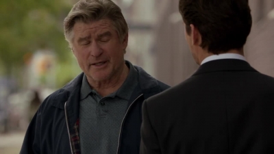 WHITE_COLLAR_-_E4X07_COMPROMISING_POSITIONS_458.jpg