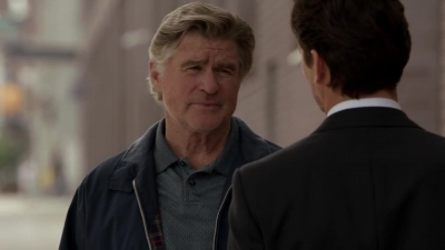 WHITE_COLLAR_-_E4X07_COMPROMISING_POSITIONS_494.jpg
