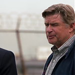 WHITE_COLLAR_-_E4X07_COMPROMISING_POSITIONS_161.jpg