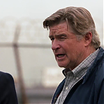 WHITE_COLLAR_-_E4X07_COMPROMISING_POSITIONS_183.jpg