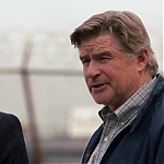 WHITE_COLLAR_-_E4X07_COMPROMISING_POSITIONS_184.jpg
