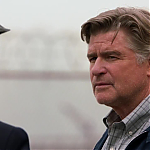 WHITE_COLLAR_-_E4X07_COMPROMISING_POSITIONS_210.jpg