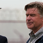 WHITE_COLLAR_-_E4X07_COMPROMISING_POSITIONS_217.jpg