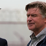 WHITE_COLLAR_-_E4X07_COMPROMISING_POSITIONS_218.jpg