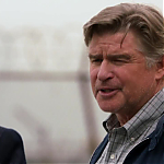 WHITE_COLLAR_-_E4X07_COMPROMISING_POSITIONS_235.jpg