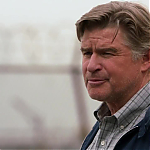 WHITE_COLLAR_-_E4X07_COMPROMISING_POSITIONS_244.jpg