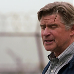 WHITE_COLLAR_-_E4X07_COMPROMISING_POSITIONS_247.jpg