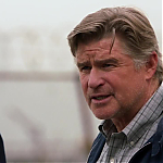 WHITE_COLLAR_-_E4X07_COMPROMISING_POSITIONS_254.jpg