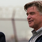 WHITE_COLLAR_-_E4X07_COMPROMISING_POSITIONS_269.jpg