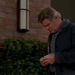 WHITE_COLLAR_-_E4X07_COMPROMISING_POSITIONS_396.jpg