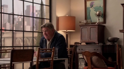 WHITE_COLLAR_-_E4X09_GLOVES_OFF_226.jpg