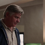 WHITE_COLLAR_-_E4X09_GLOVES_OFF_138.jpg