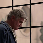 WHITE_COLLAR_-_E4X09_GLOVES_OFF_147.jpg