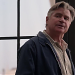 WHITE_COLLAR_-_E4X09_GLOVES_OFF_161.jpg