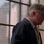 WHITE_COLLAR_-_E4X09_GLOVES_OFF_215.jpg