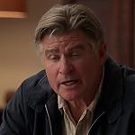 WHITE_COLLAR_-_E4X09_GLOVES_OFF_343.jpg