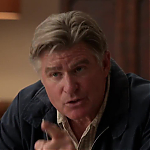 WHITE_COLLAR_-_E4X09_GLOVES_OFF_350.jpg