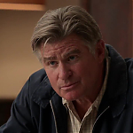 WHITE_COLLAR_-_E4X09_GLOVES_OFF_389.jpg