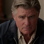 WHITE_COLLAR_-_E4X09_GLOVES_OFF_398.jpg