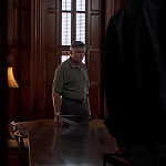 WHITE_COLLAR_-_E4X09_GLOVES_OFF_439.jpg