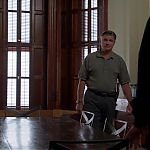 WHITE_COLLAR_-_E4X09_GLOVES_OFF_453.jpg