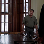 WHITE_COLLAR_-_E4X09_GLOVES_OFF_454.jpg