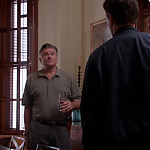 WHITE_COLLAR_-_E4X09_GLOVES_OFF_481.jpg